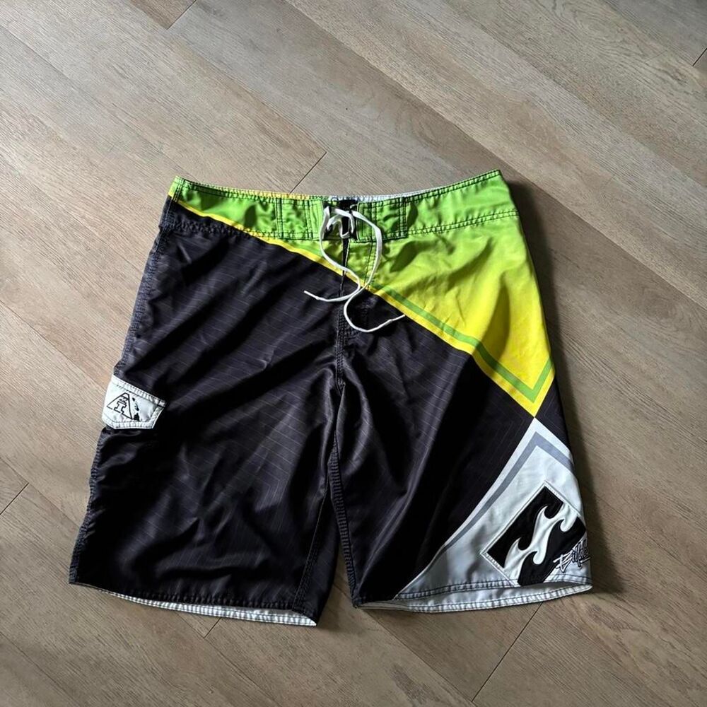 Billabong Men's multi Shorts